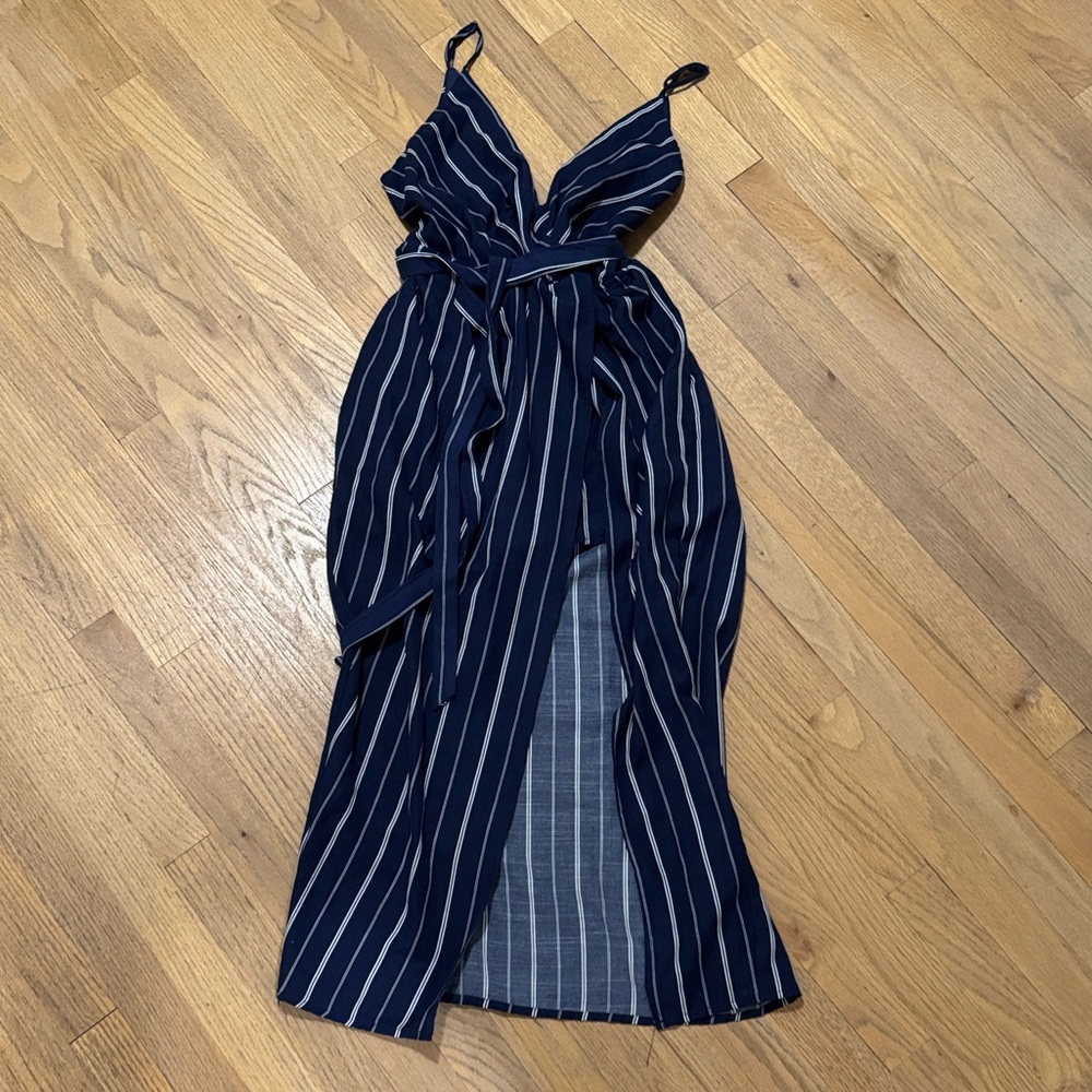 essue Navy & White Striped Wrap-Front Midi Dress